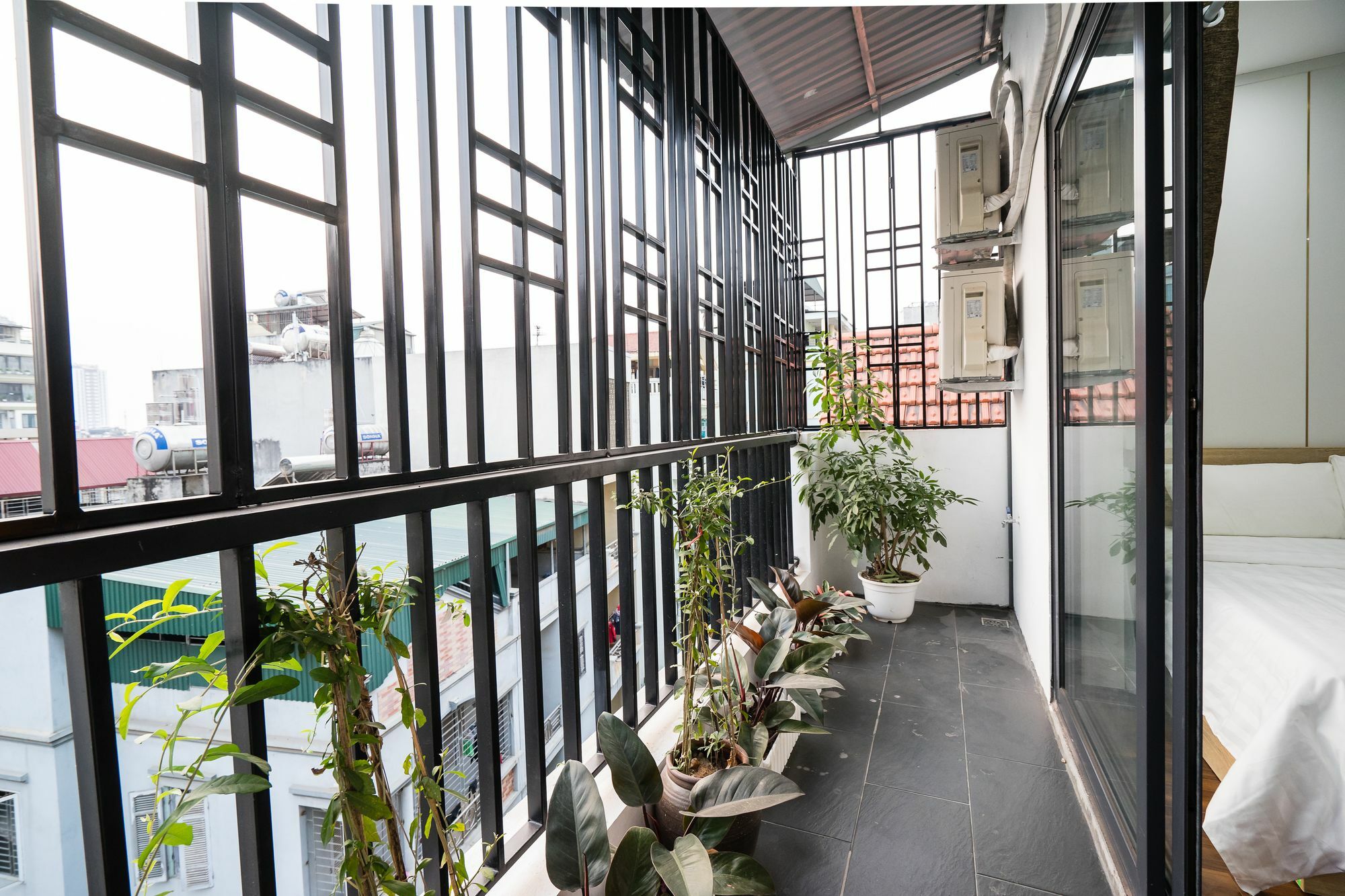 Ann House And Hotel Hanoi